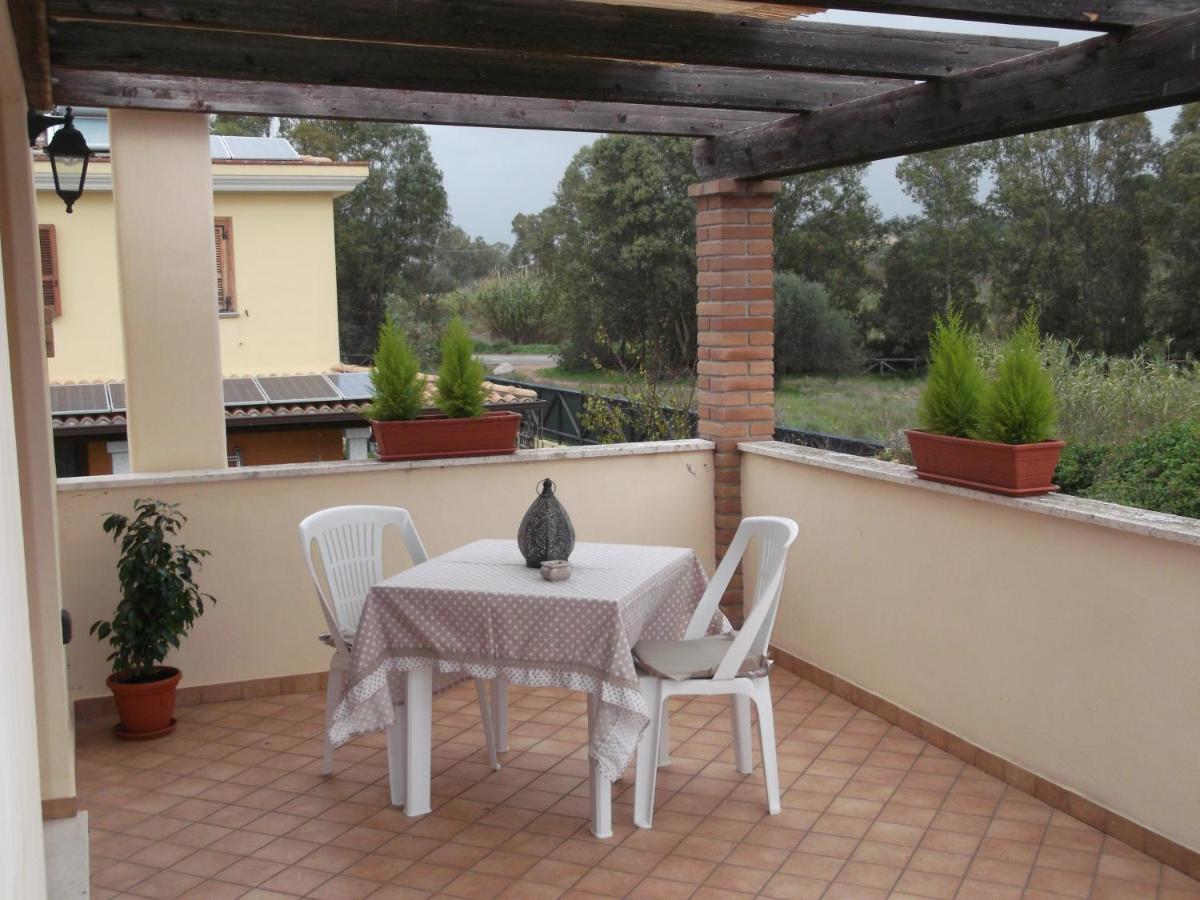 Casa Vacanze Menta Fiorita Flumini di Quartu Ngoại thất bức ảnh