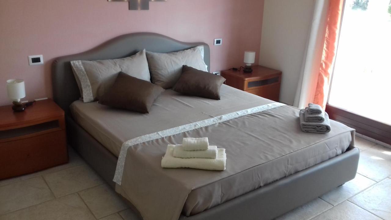 Casa Vacanze Menta Fiorita Flumini di Quartu Ngoại thất bức ảnh