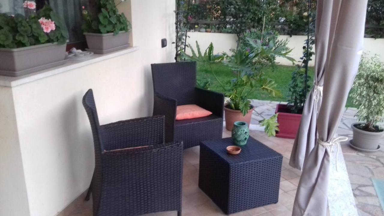 Casa Vacanze Menta Fiorita Flumini di Quartu Ngoại thất bức ảnh