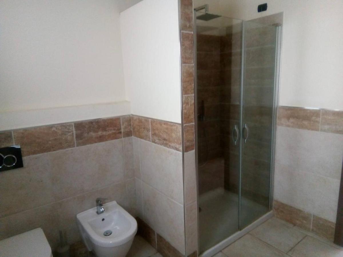 Casa Vacanze Menta Fiorita Flumini di Quartu Ngoại thất bức ảnh